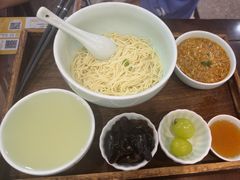 -蟹上黄·蟹黄面·江南糖水(人民广场店)