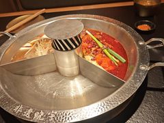-晓宇重庆火锅(西安荟聚店)