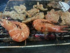android_upload_pic-Hue Ngon Restaurant
