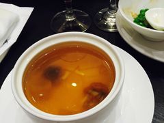极品山珍汤-柒园·三十年创意杭帮菜(龙湖滨江天街店)