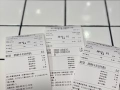 -肥汁米蘭香港米线(长宁来福士店)