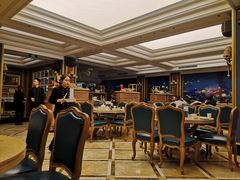 大堂-品海楼·大连海胆锅贴馆(东港店)