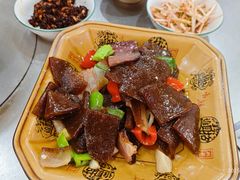 根粑炒腊肉-晓官合渣店
