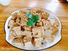 -东家小院金汤酸菜鱼(南阳路店)