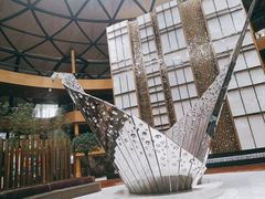 -上海滴水湖皇冠假日酒店