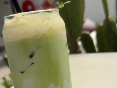 抹茶奶盖-几静cafe(基湖店)