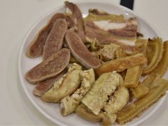 -联胜潮汕牛肉火锅(东苑南路店)