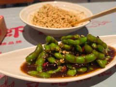 -肥肥虾庄·金牌油焖大虾(杨园滨江时代walk店)