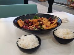 -食美汇美食广场(天美杉杉奥特莱斯广场店)