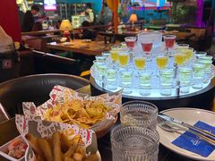 -Famous肥猫墨西哥音乐餐吧(五棵松华熙LIVE店)