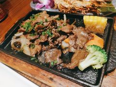 -贵木日本料理·铁板烧(新地假日广场店)
