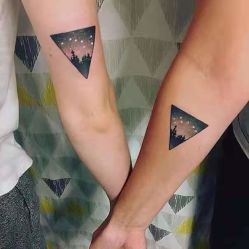 点击看大图 -龙之吻专业刺青·手工耳洞·纹身去色
