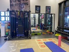 -思迈威健身(积玉桥万达店)