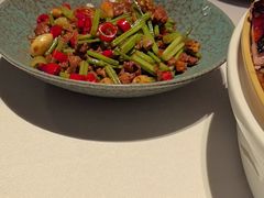 -八府香鸭·啫啫煲(华山路店)