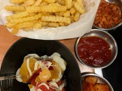 -肥肥虾庄·金牌油焖大虾(杨园滨江时代walk店)