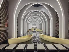 -涨巢·潮玩水疗局