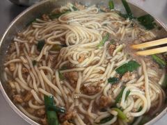 -正宗杨记普洱酸醋米线(总店)