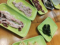-养牛邓·潮汕牛肉海鲜自助火锅(广州店)