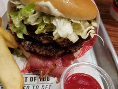 -FATBURGER 特富客汉堡(外交公寓店)