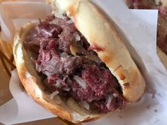 -闫家驴肉老店(华电一校店)