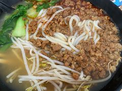 -金家小金碗云南过桥米线
