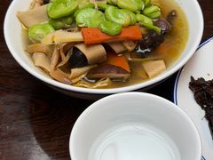 咸亨八珍-咸亨酒店•非遗绍兴菜•中华老字号(堂吃餐厅)