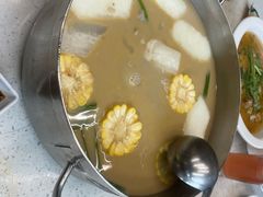 -肥仔文澳门猪骨煲(南京西路店)
