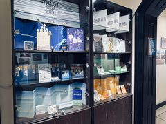 -良友书坊(安徽路店)