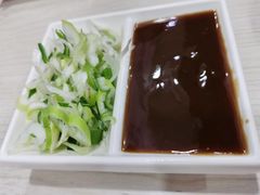 -李连贵酒家熏肉大饼(昆明街店)