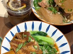 -面乙新派手擀面(大悦城店)