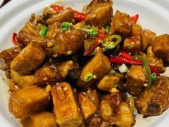 -八大碗·地道东北菜(中街店)