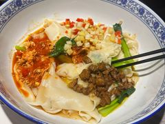 -秦唐一号西安菜馆(钟楼店)