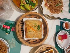 -悦得闲广式点心茶楼(蓝鲸世界店)
