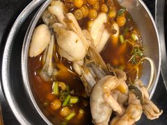 -鸿顺老铁锅美蛙鱼府(解放碑店)