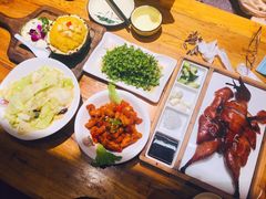 脆皮小刀鸭-老滇山寨•云南特色菜•地方菜•民族风情歌舞表演(金碧店)