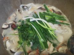 -抚仙湖野生菌石锅鱼(腾冲总店)