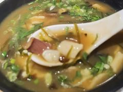 牛肉胡辣汤-老班长手工灌汤包老店(东山店)