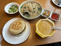 -秦香阁·西北家常菜(徐汇日月光中心店)