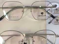 -精益眼镜(建三店)
