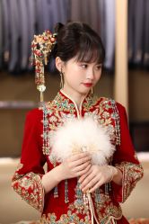 -艾米丽婚纱礼服