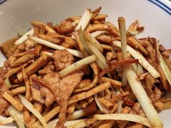 腊笋小炒-米家小馆(新华店)