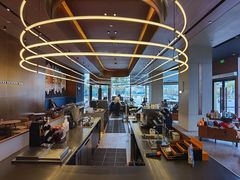 -星巴克臻选(上海虹桥新天地三店)