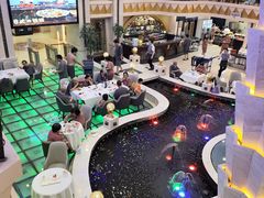 -碧中海汤泉汗蒸酒店