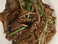 -新大咀港式茶餐厅(宝山万达店)