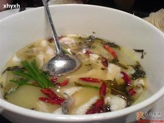 酸菜鱼-同忆餐厅(莫干山路店)