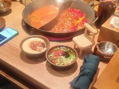 -巴卤社老火锅(财富店)