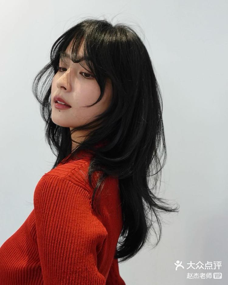 超风靡的韩式卷发甜美可爱