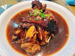 -老码头黑皮肘子锅包肉(文政街店)