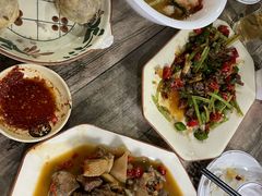 -南雄雄州土菜餐厅(粤北大厦店)