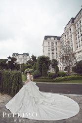 -派丽莫Pellimo原创设计婚纱品牌